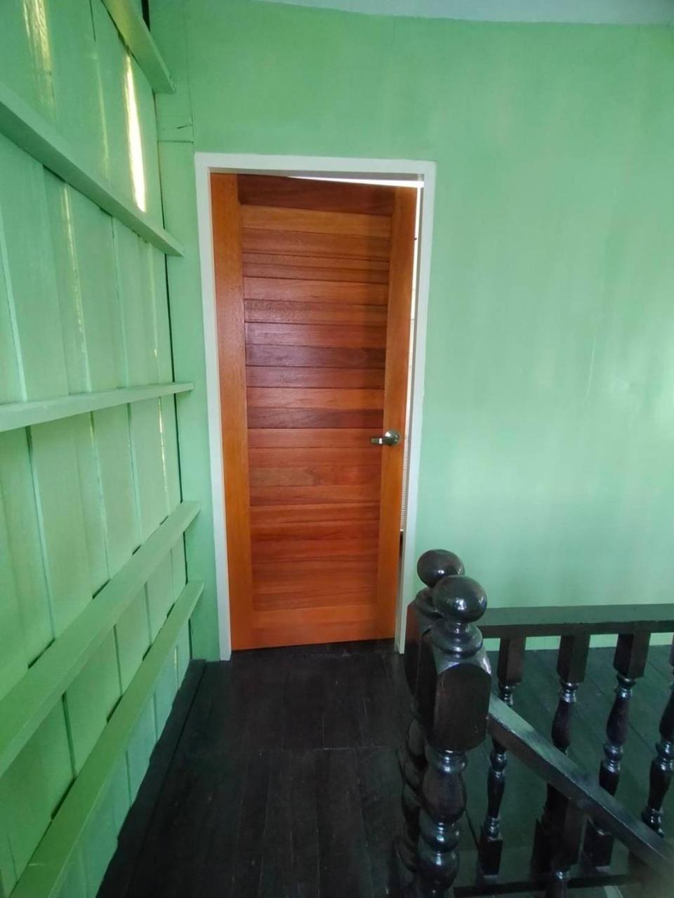 Home Stay At Tapae Chiang Mai Exterior photo